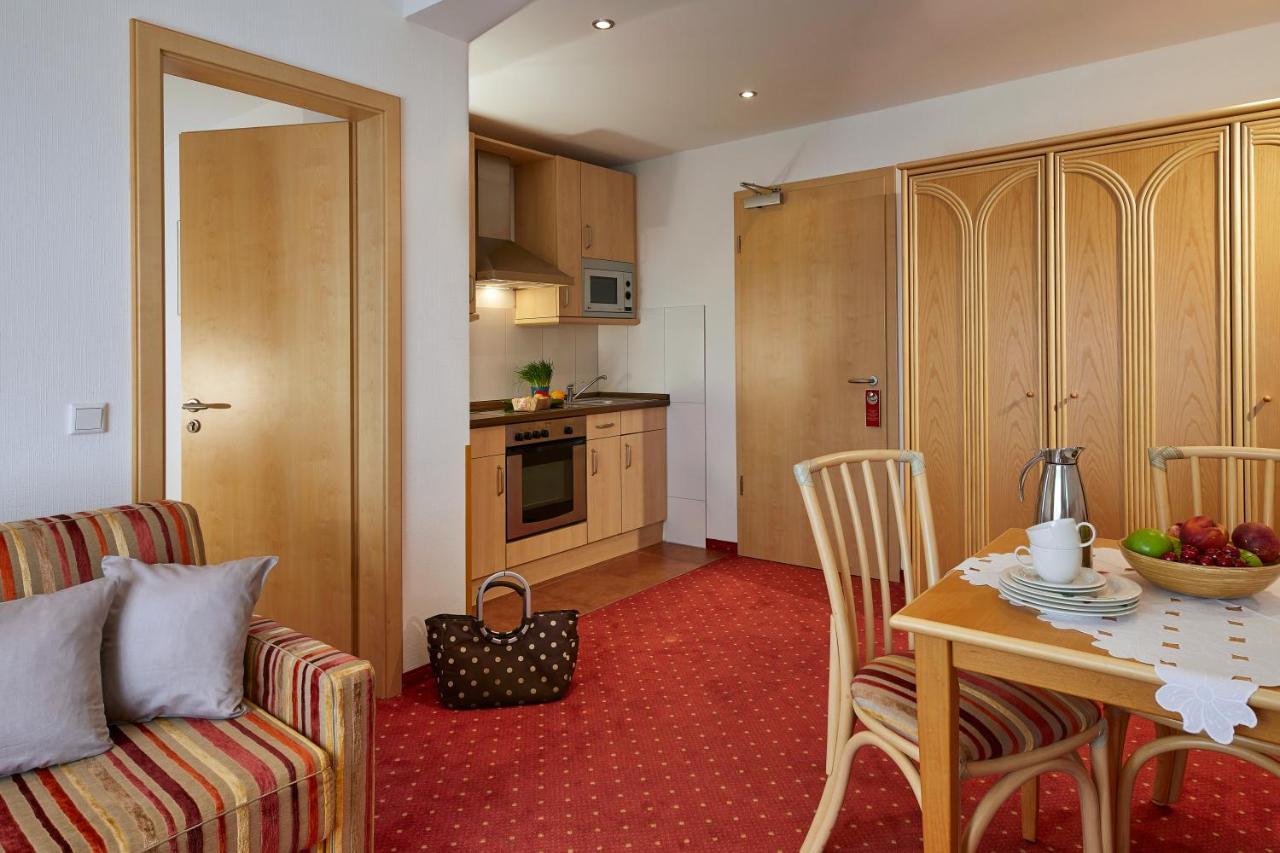 Hotel & Ferienappartements Edelweiss Willingen  Ngoại thất bức ảnh
