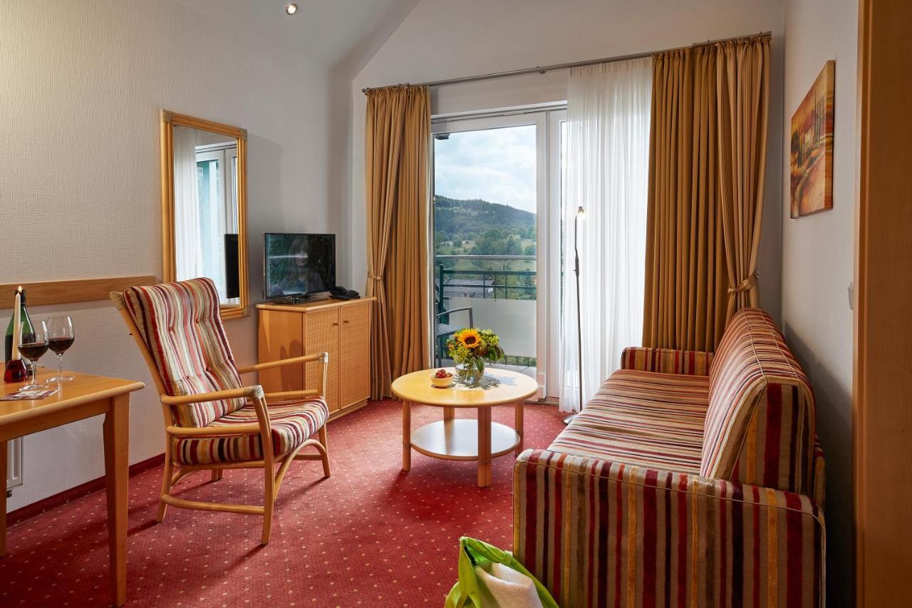 Hotel & Ferienappartements Edelweiss Willingen  Ngoại thất bức ảnh