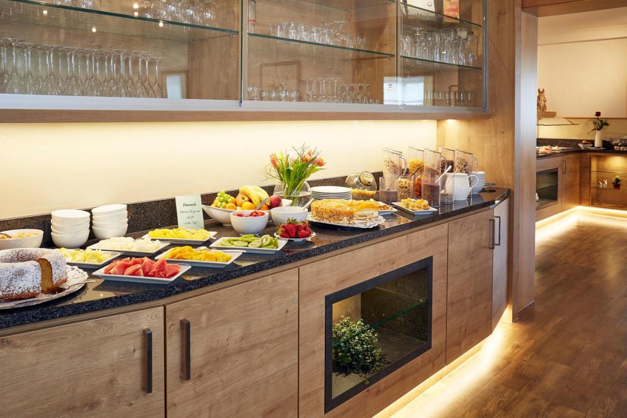 Hotel & Ferienappartements Edelweiss Willingen  Ngoại thất bức ảnh